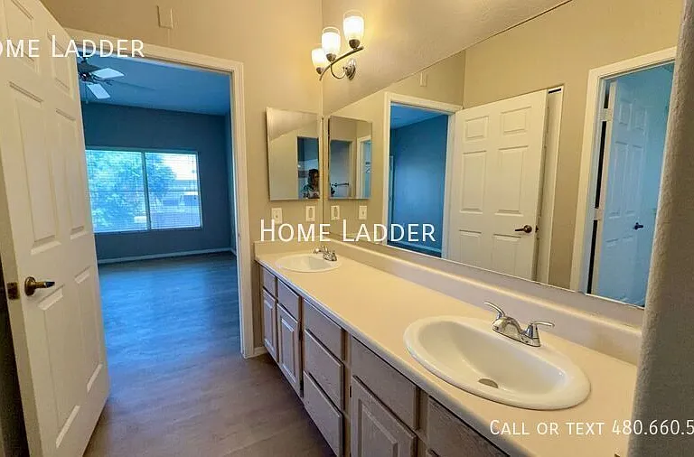 600 W Grove Pkwy #2207 — Photo 12