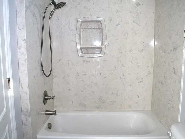 1010 Eastshore Cir — Photo 12