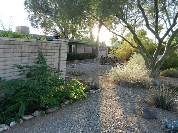 2nd image of 6201 E Larkspur Dr