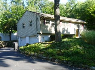 10 Mandon Ter, New City, NY 10956