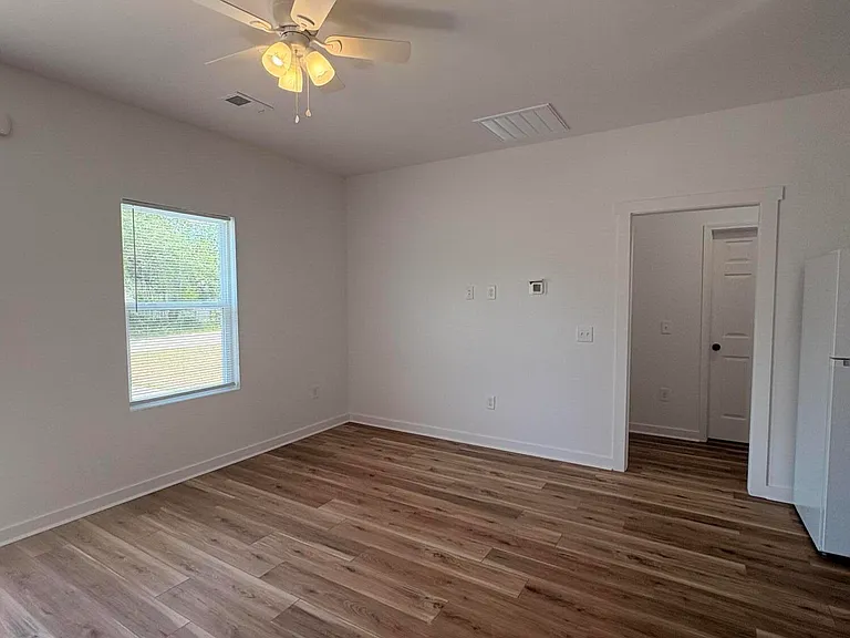 2342 Jolly Roger Dr SW — Photo 3
