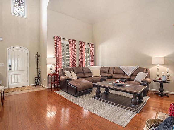 3rd image of 2375 Abbeyglen Cir