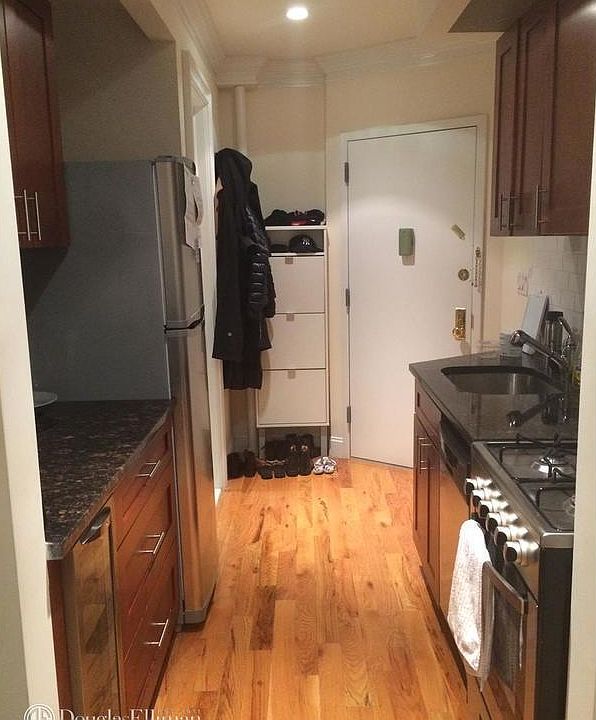 1st image of 227 E 89th St APT 3D