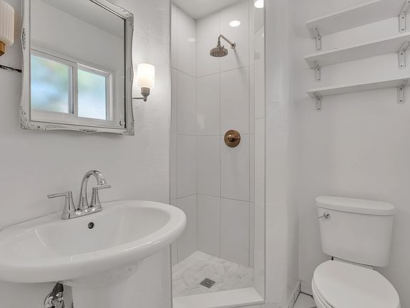 3rd image of 6000 Alta Monte Ave NE