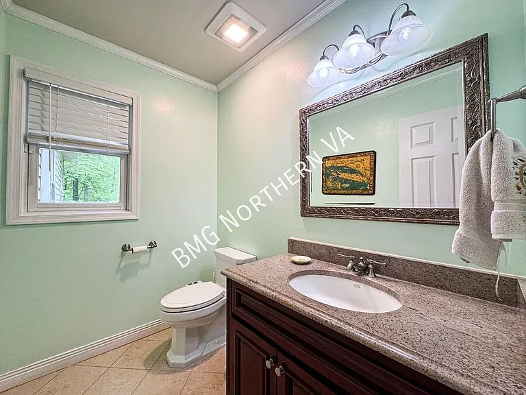 4800 Occoquan Overlook — Photo 19