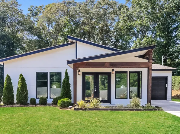 1433 Willow Dr, Riverdale, GA 30296