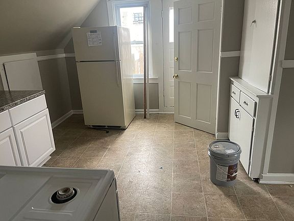 2nd image of 2519 S 6th St #2519A