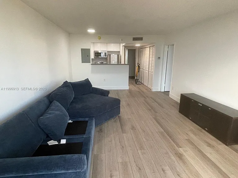 2350 NE 135th St #308 — Photo 6