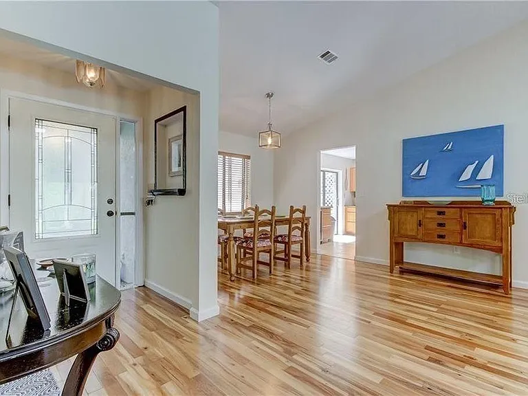 9030 Bullrush Ct — Photo 8