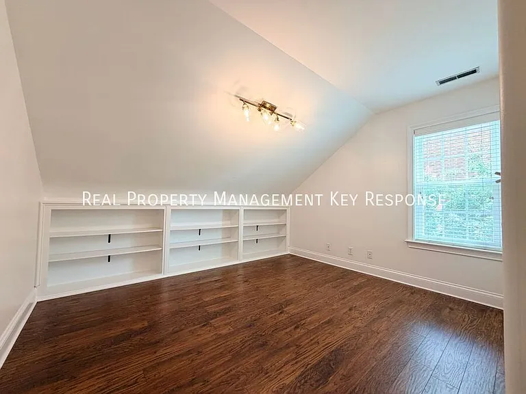 3178A Parthenon Ave — Photo 18