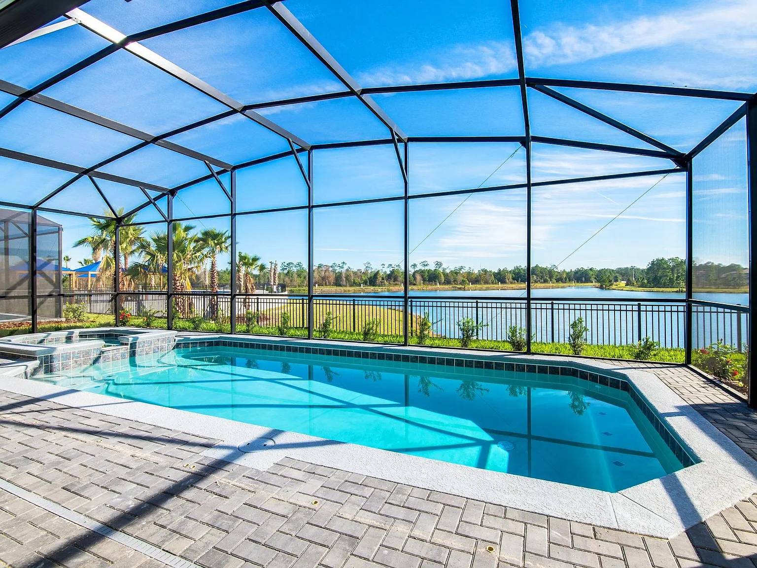 8 bed, 4041 sqft, $4,380 — Photo 1