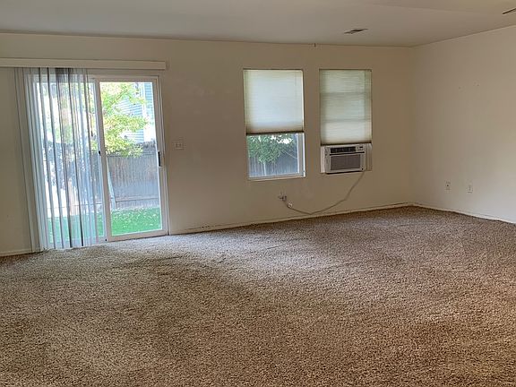 5th image of 1723 Dove Creek Cir