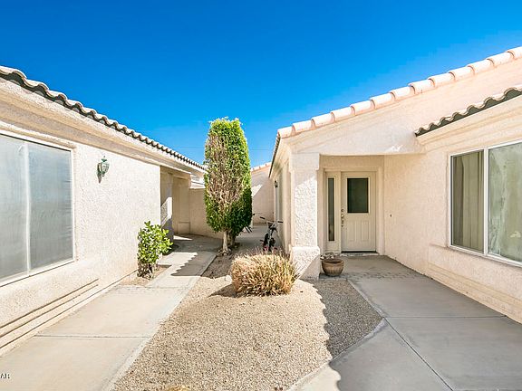 2nd image of 2969 Saddleback Dr