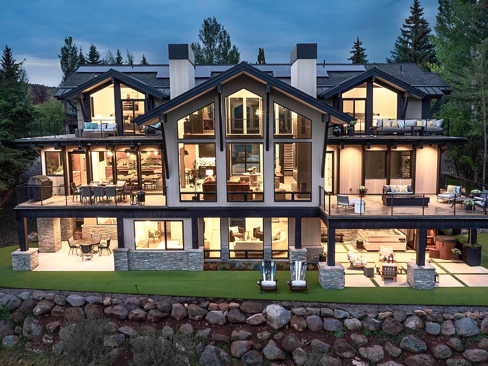 1st image of 2580 Larkspur Dr