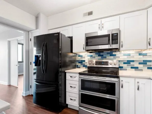 5505 Seminary Rd, Falls Church, VA