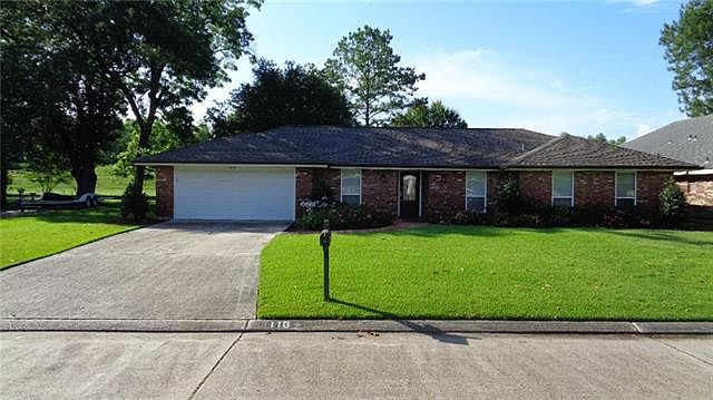1st image of 116 Magnolia Dr