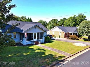 182 Elmore St, Spindale, NC 28160