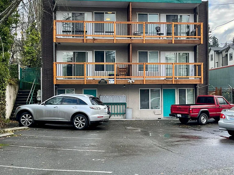 6814 Rainier Ave S #10 — Photo 12