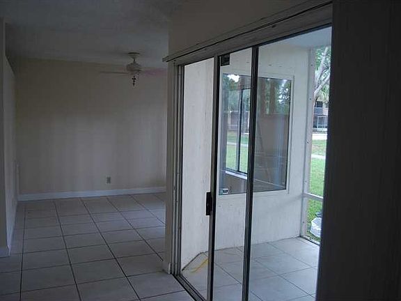 3rd image of 13946 SW 91st Ter #13946