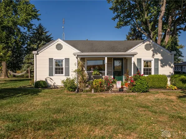 1599 Garringer Rd, Jamestown, OH 45335