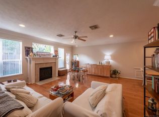 5240 Eigel St, Houston, TX 77007