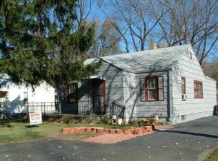 54252 N Ironwood Dr, South Bend, IN 46635