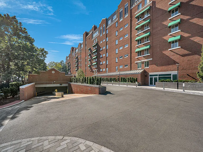 4 Canal Park #U-8 — Photo 14