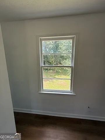 119 Amberwood Ln — Photo 11
