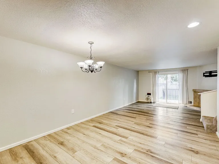 14131 Admiralty Way #B — Photo 2
