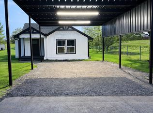 211 Crockett St, Rice, TX 75155