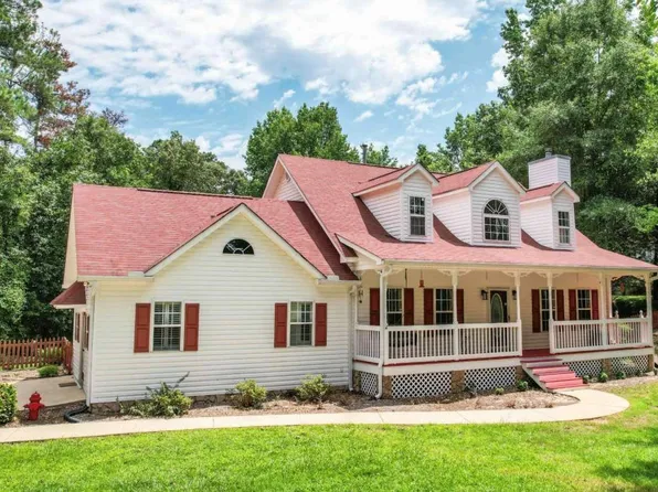 1334 Jim Starr Rd, Newnan, GA 30263