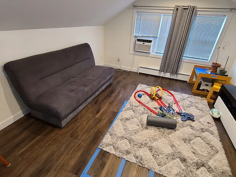 404 Henry St #2 — Photo 5