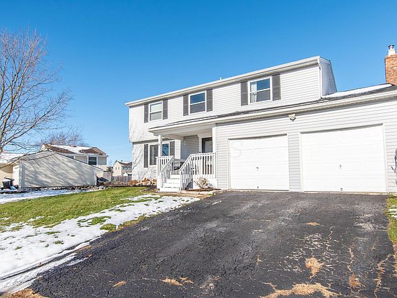 3rd image of 9648 Redwood Cir