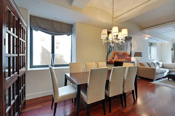 Sold by Corcoran | media 4