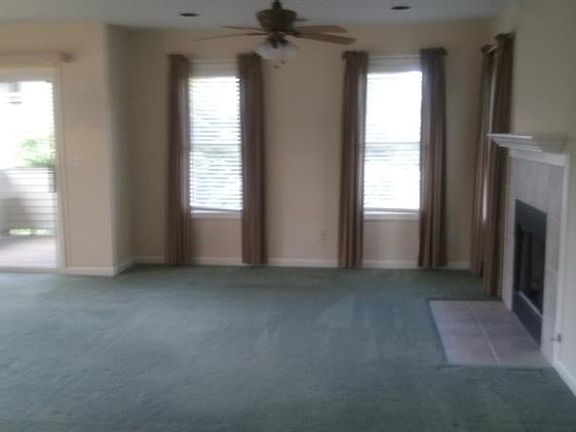 3rd image of 45 Harker Hill Dr #402
