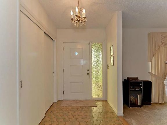 2nd image of 3446 Parkway Blvd