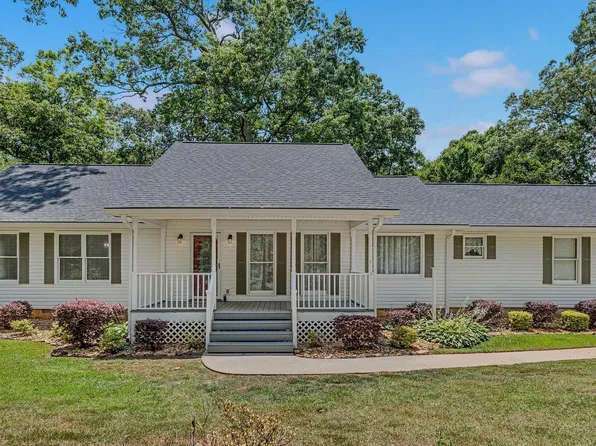 2963 Gordon Rd, Senoia, GA 30276