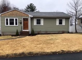 26 Ashcroft St, Dedham, MA 02026