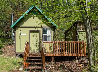 260 N Yellowhawk Rd, Hoodsport, WA 98548