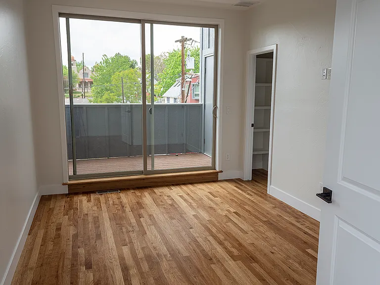3303 N Navajo St #4 — Photo 11