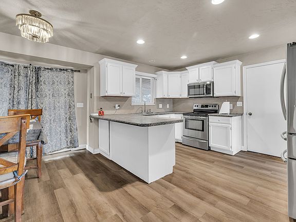 5th image of 6699 S Thimbleleaf Cir