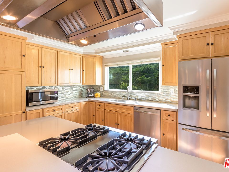 1st image of 6267 Tapia Dr