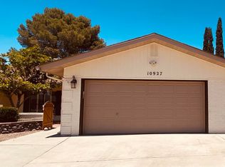 10927 Sombra Verde Dr, El Paso, TX 79935