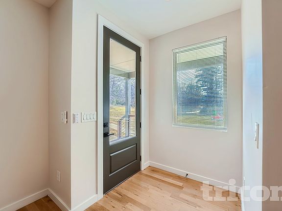 3rd image of 2841 Clifton Church Rd SE