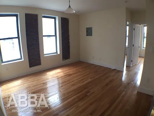 Rented by Abba Realty Associates INC | media 5