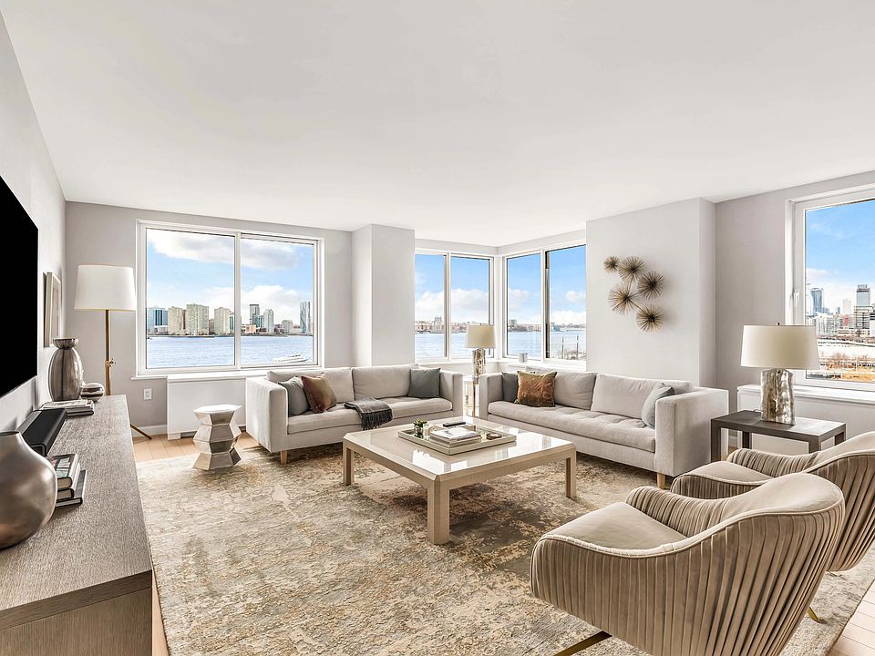 1st image of 212 Warren St APT 8L