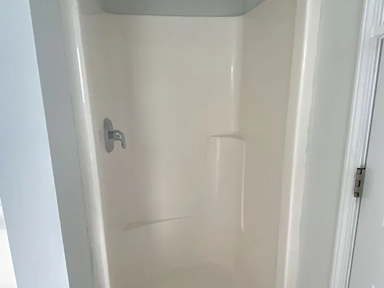 129 S Palm Dr — Photo 26