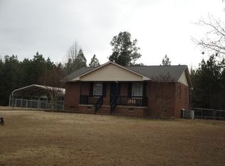 1213 Morgan Rd, Hodges, SC 29653