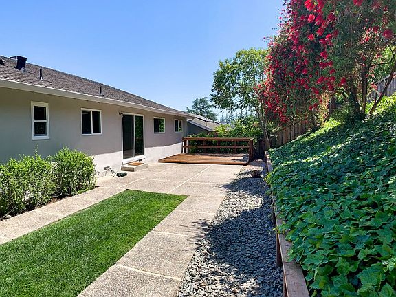 3rd image of 206 Blossom Villa Way