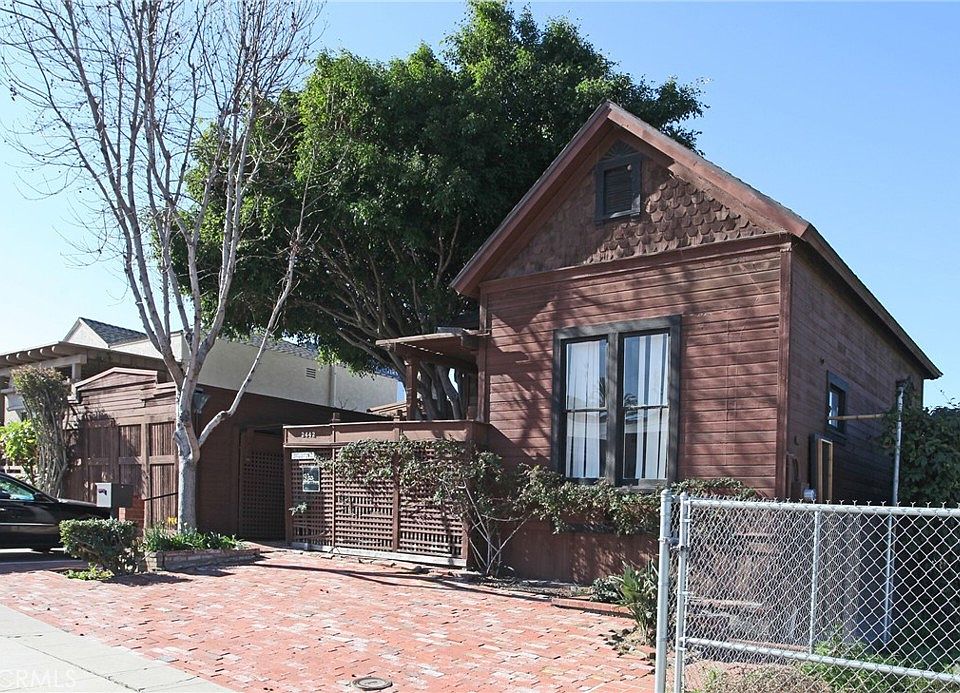 1st image of 2442 State St